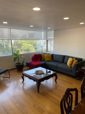 Espectacular Condo in a Premium Neighborhood